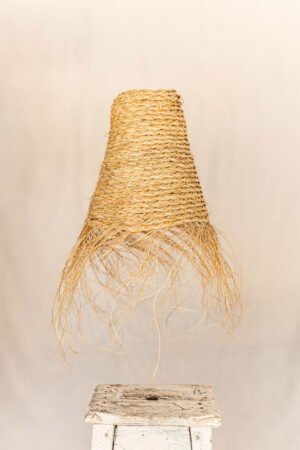 Lámpara de esparto