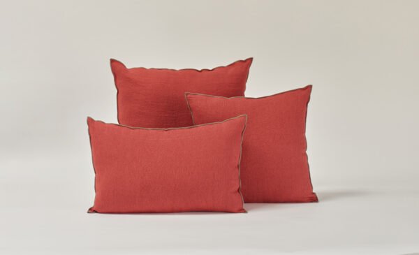 Cojín de lino Joan - Borgoña