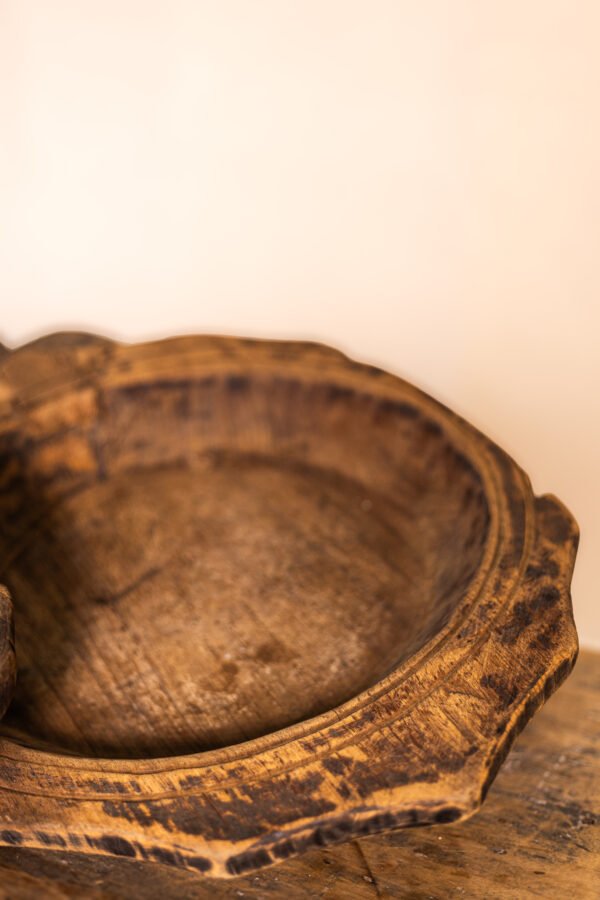 Bandeja antigua de teca con asas  no. 2