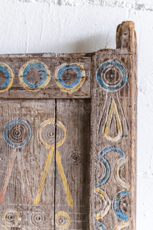 Puerta antigua Marroquí labrada